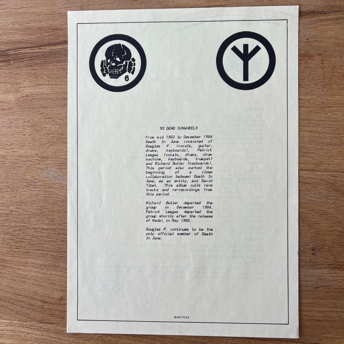 Death In June - 93 Dead Sunwheels / 1. UK-Press. 1989 - (M-/M-)
