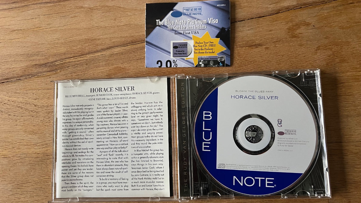 Horace Silver Quintet & Trio - Blown' The Blues Away / Pressage américain. 1999 - (M-/M-)