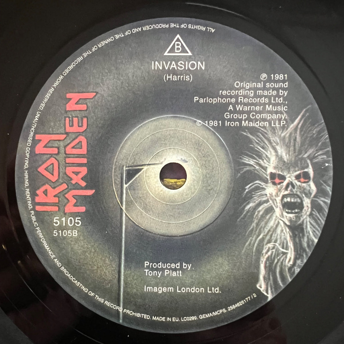 Iron Maiden - Woman In Uniform / Pressage UK. 2014 - (M-/Mint)