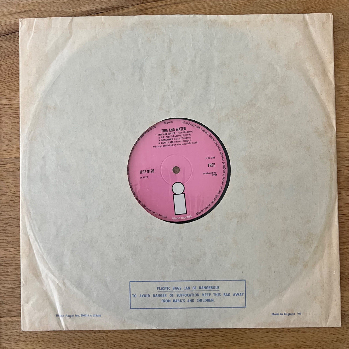 Libre - Feu et Eau / 1re édition britannique. 1970 - (M-/M-)