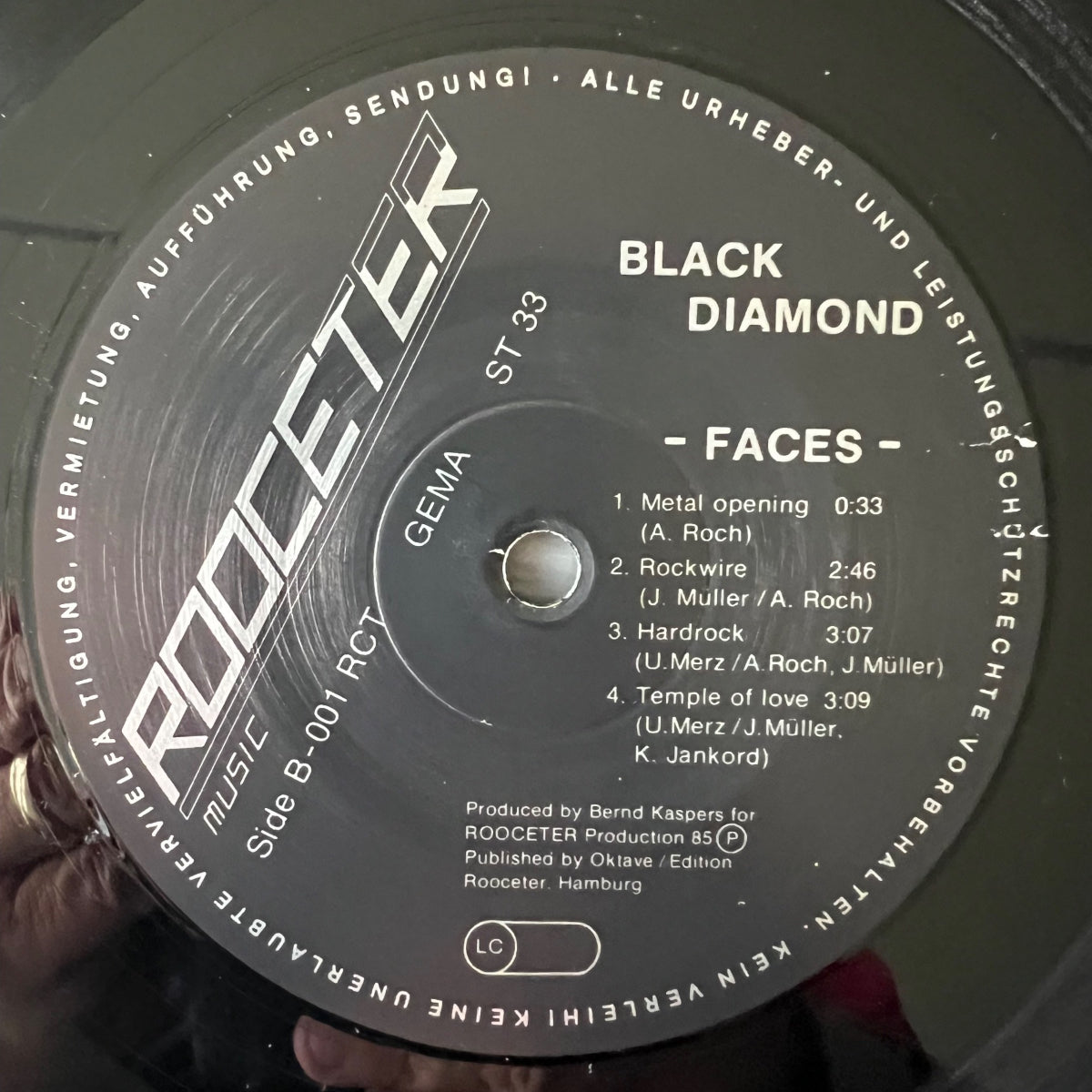 Black Diamond - Faces / 1. D-Press. 1985 - (M-/VG++)