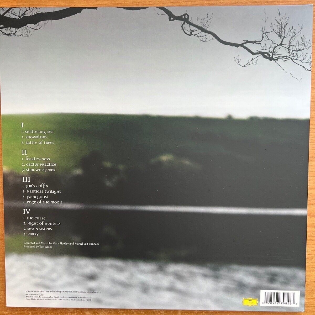 Tori Amos - Night Of Hunters // 2 LPs - 1st EU Pres. 2011 - (Mint)