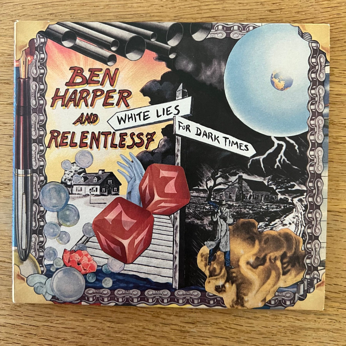 Ben Harper & Relentless7 / White Lies For Dark Times / CD - 1st EU Press. 2009 - Gatefold Card Sleeve - (M-/M-)