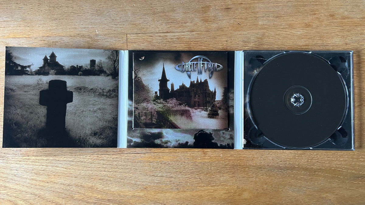 Circle Of Pain - Paradox Of Destitution / CD - 1. D-Press. 2001 - (M-/M-)