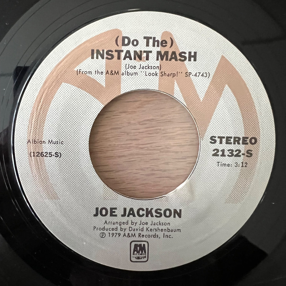 Joe Jackson - Is She Really Going Out With Him? / 1. US-Press. 1979 - (VG+/VG+)