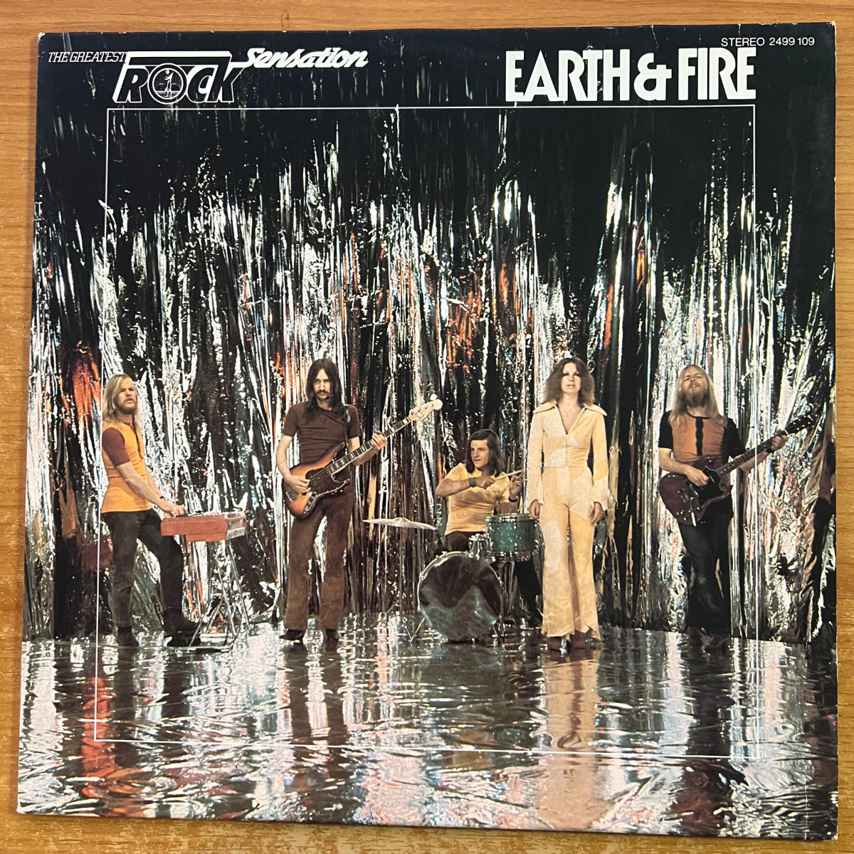 Earth & Fire - Rock Sensation / 1. D-Press. 1975 - (M-/VG++)