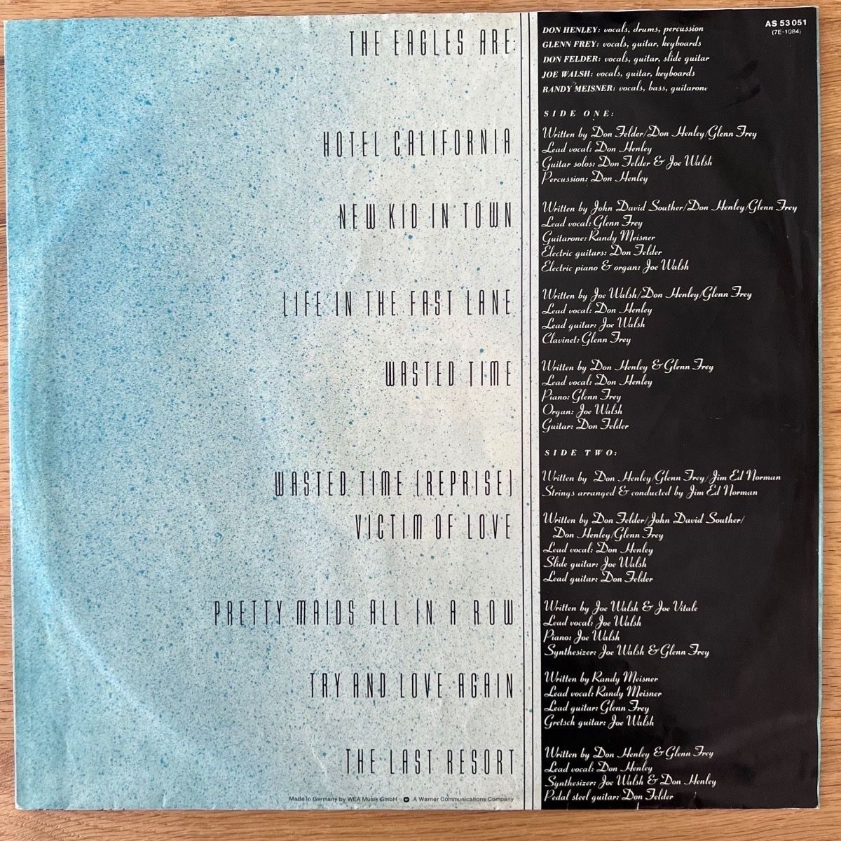 Eagles - Hôtel California / 1. D-Press. 1976 avec affiche - (M-/VG++)