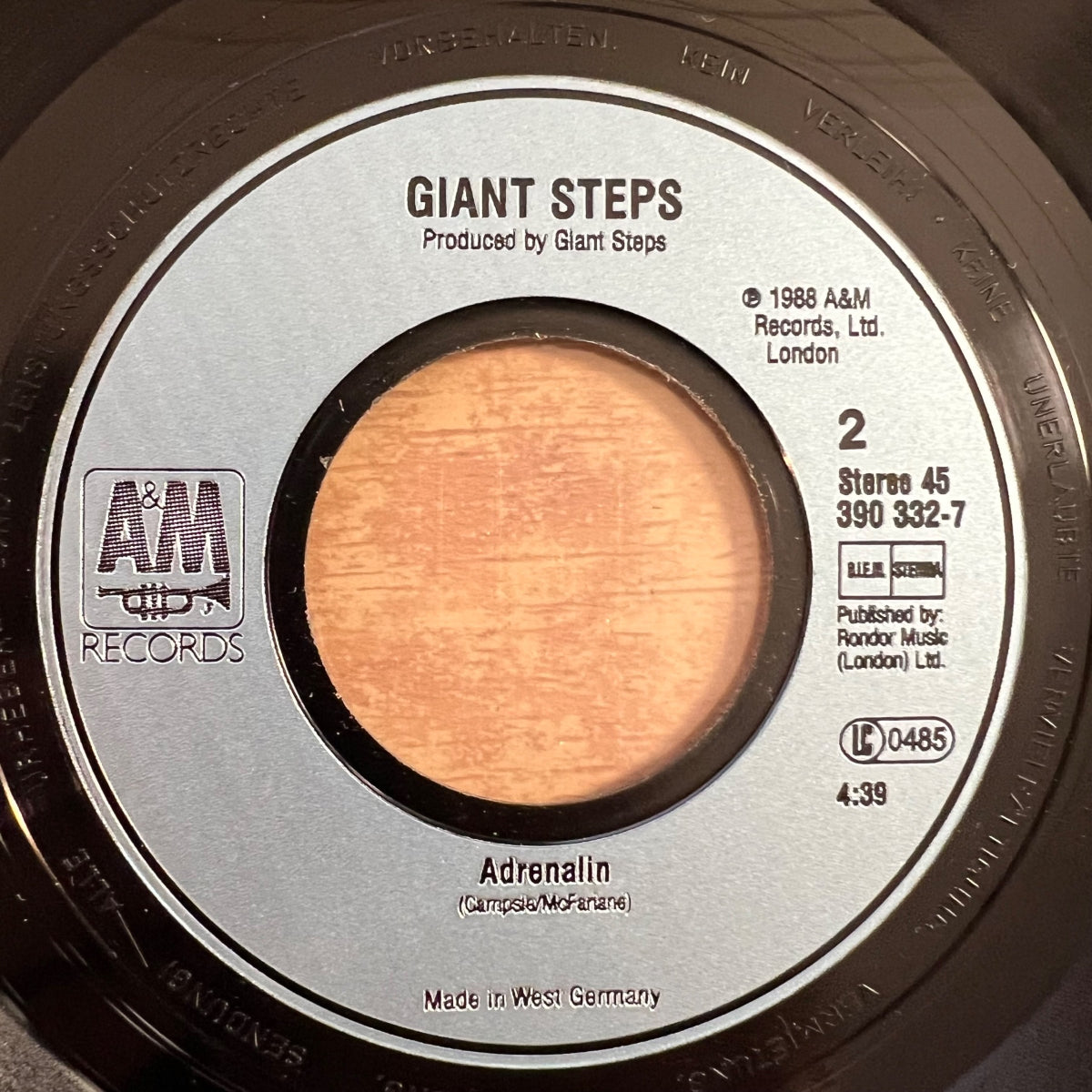 Giant Steps - (The World Don't Need) Another Lover / 1. D-Press. 1988 - (M-/VG++)