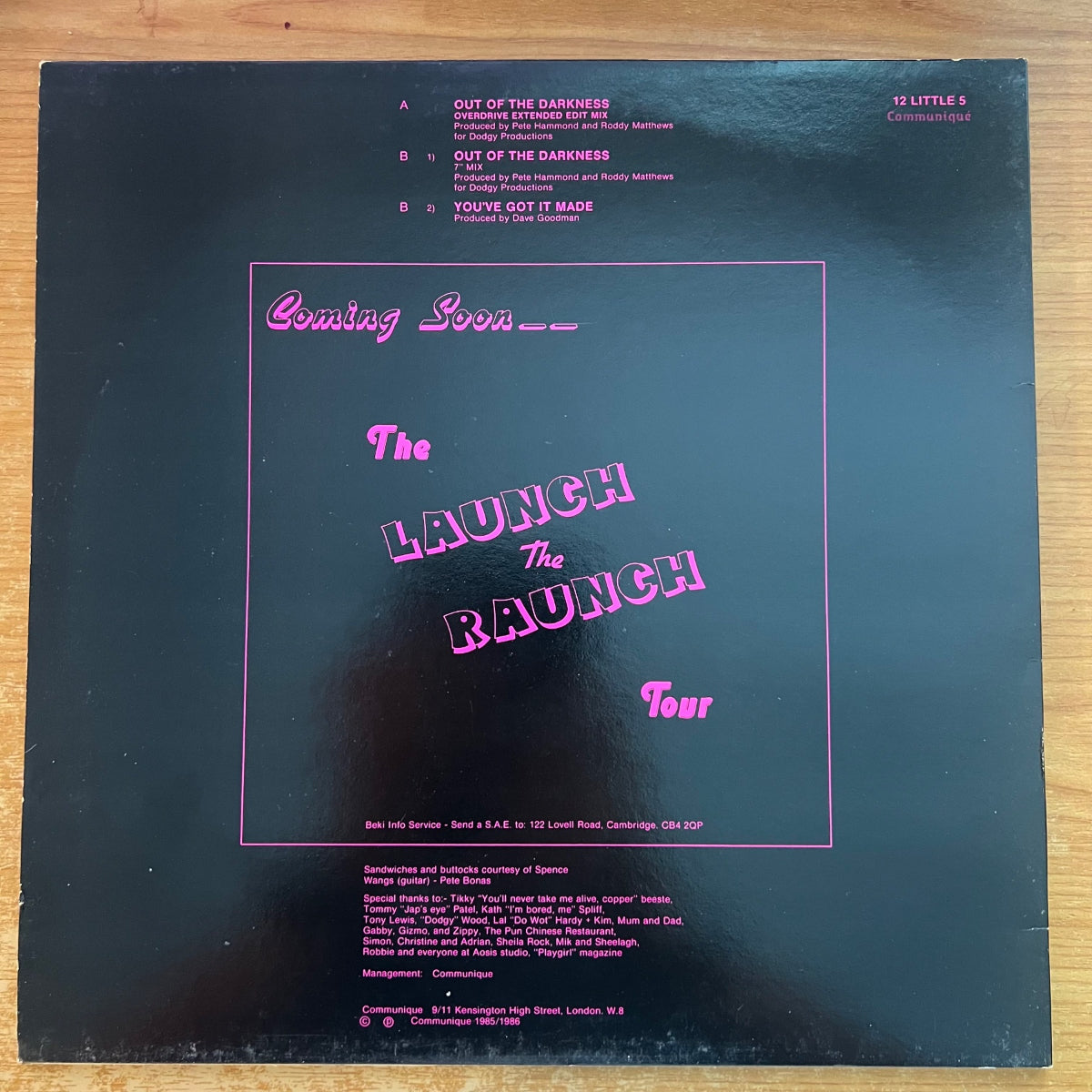 Beki Bondage - Out Of The Darkness / 12" Maxi - 1. UK-Press. 1986 - (M-/M-)