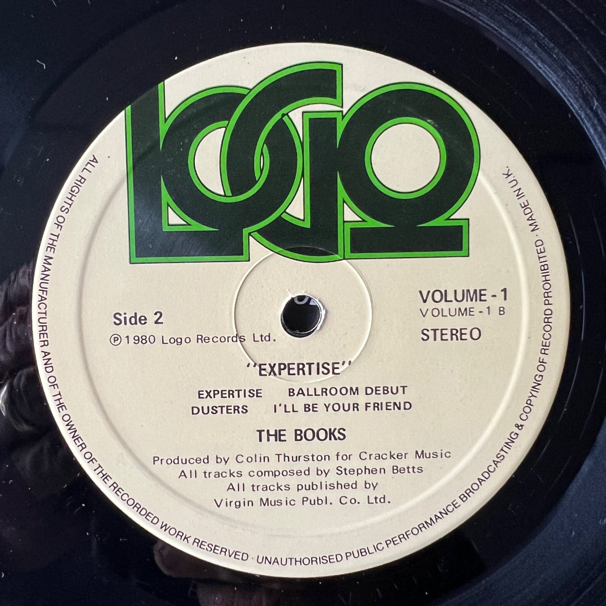 Books - Expertise / 1. UK-Press. 1980 -(M-/M-)