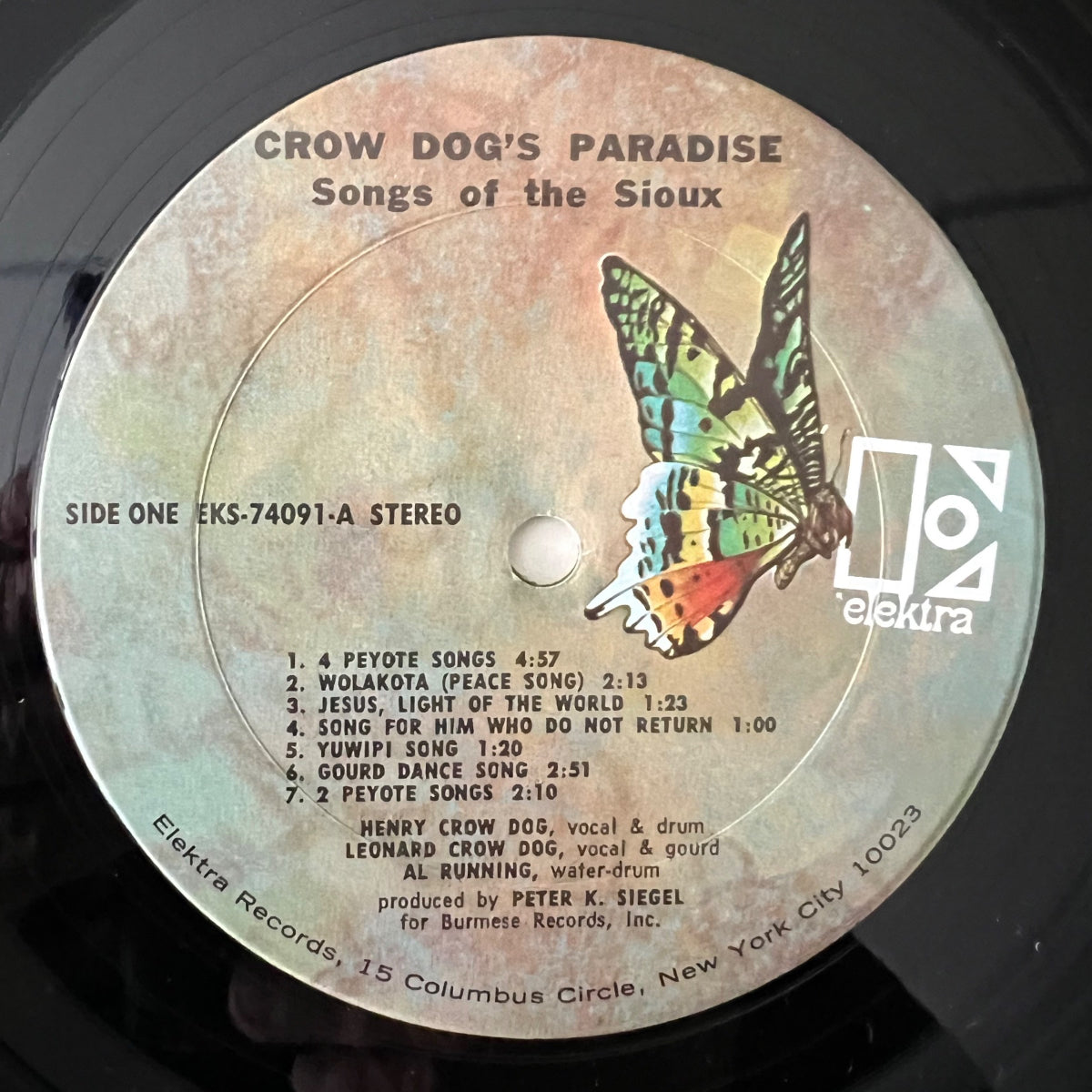 Crow Dog's Paradise - Songs Of The Sioux / 1st US Press. 1971 - (M-/VG+)