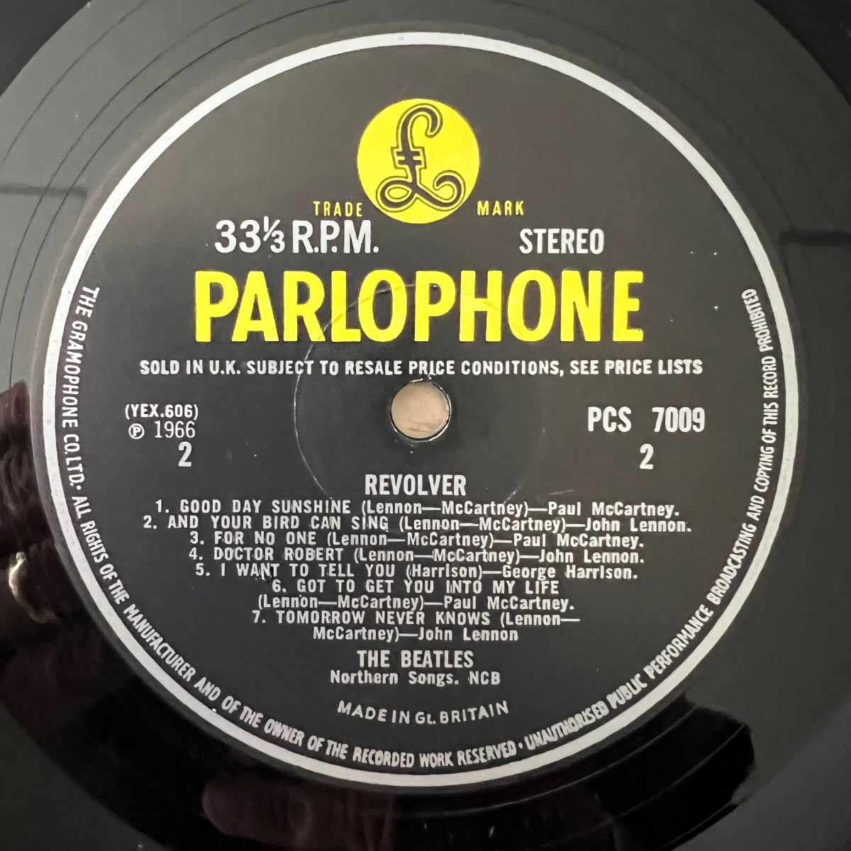 Beatles - Revolver / 1. UK-Press. 1966 - K.T. & Doctor Robert on Label - (VG++/VG++)