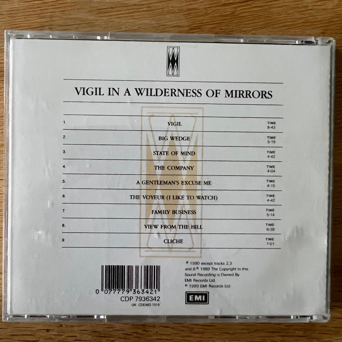 Fish - Vigil In A Wilderness Of Mirrors / CD - 1. EU-Press. 1990 - (M-/M-)