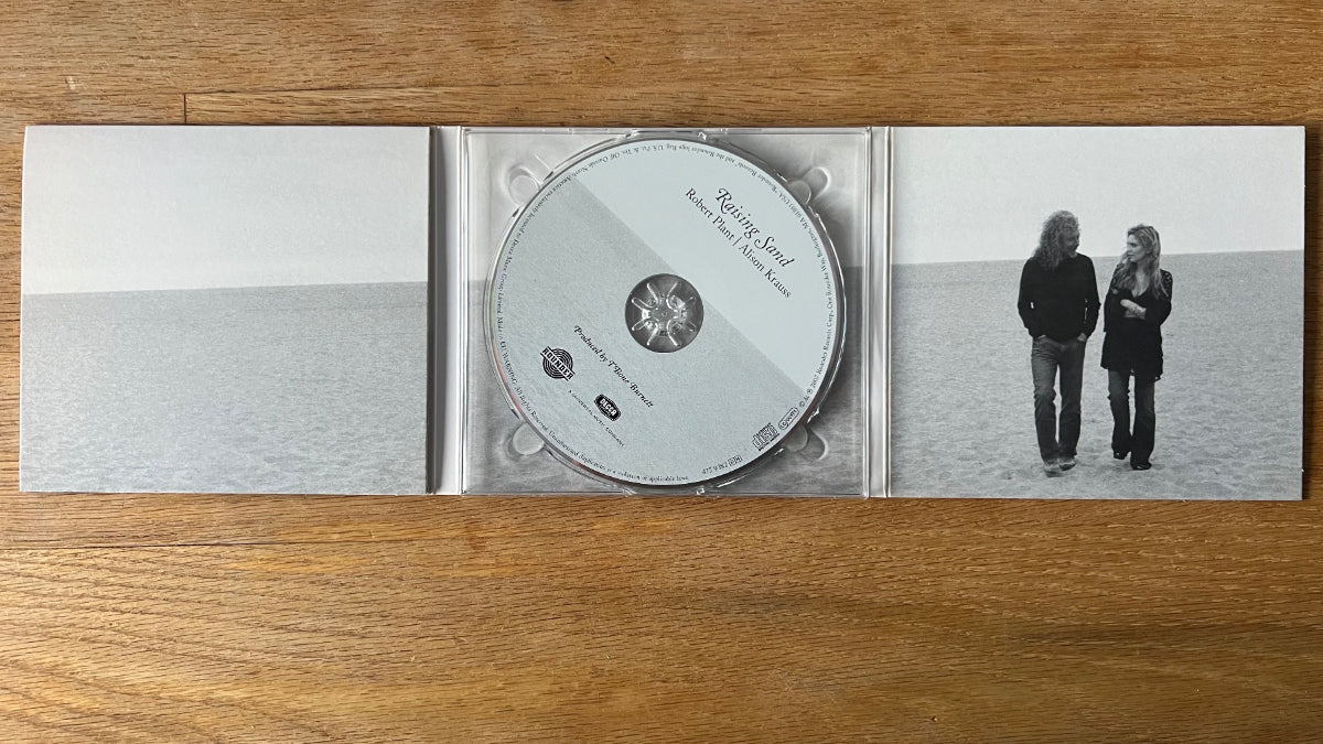Robert Plant & Alison Krauss - Raising Sand / CD - 1. EU-Press. 2007 - (M-/M-)