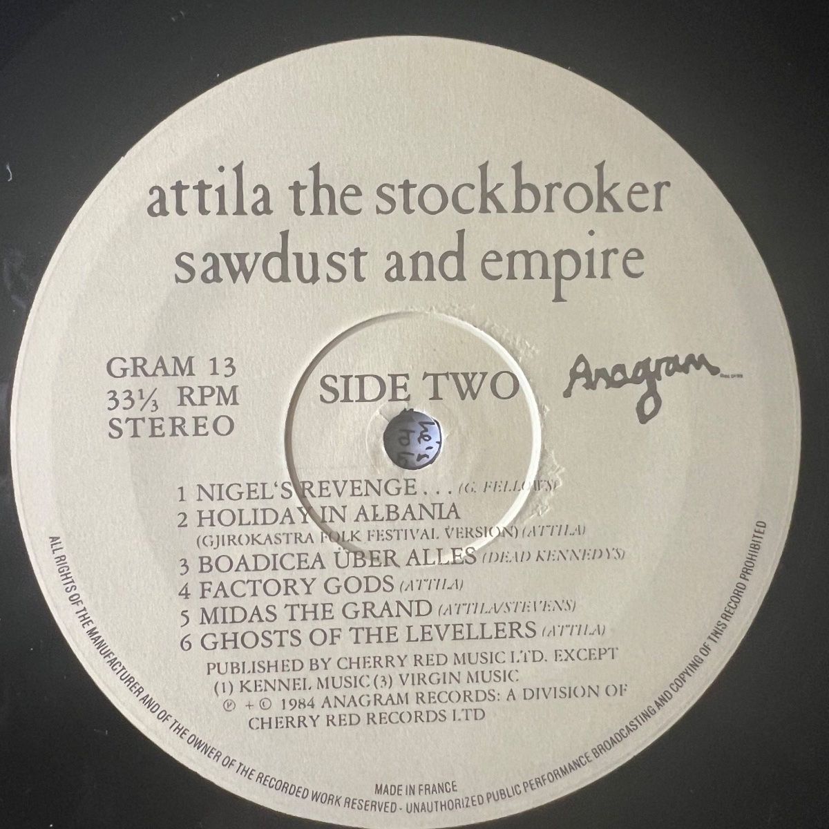 Attila The Stockbroker - Sawdust And Empire / 1. UK-Press. 1984 - (M-/M-)