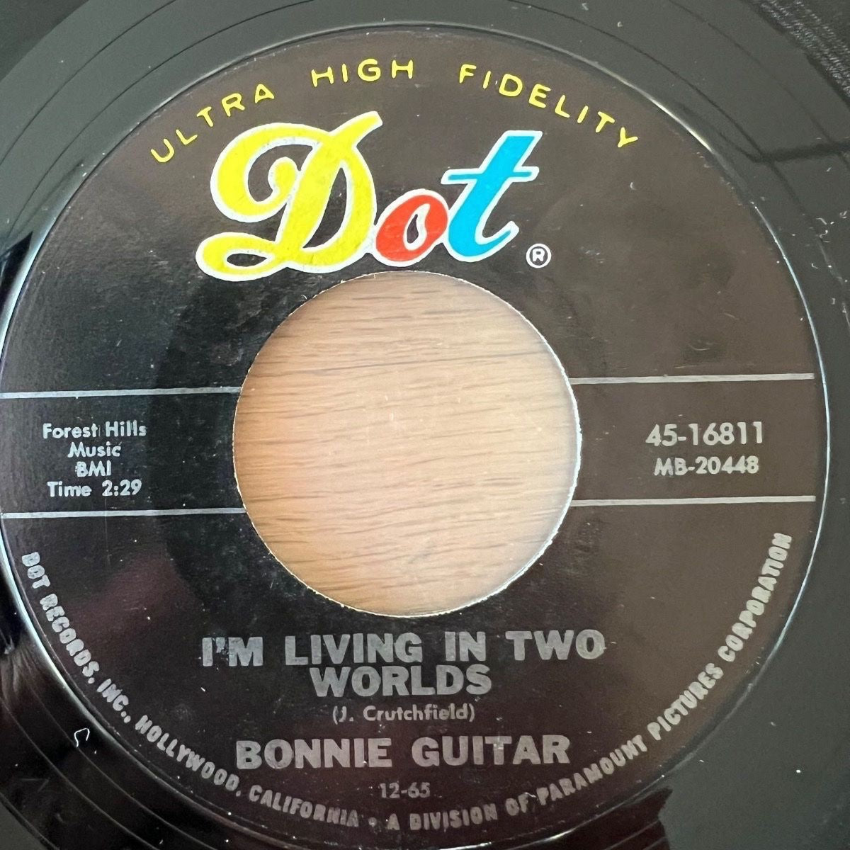Bonnie Guitar - I'm Living In Two Worlds / 1. US-Press. 1965