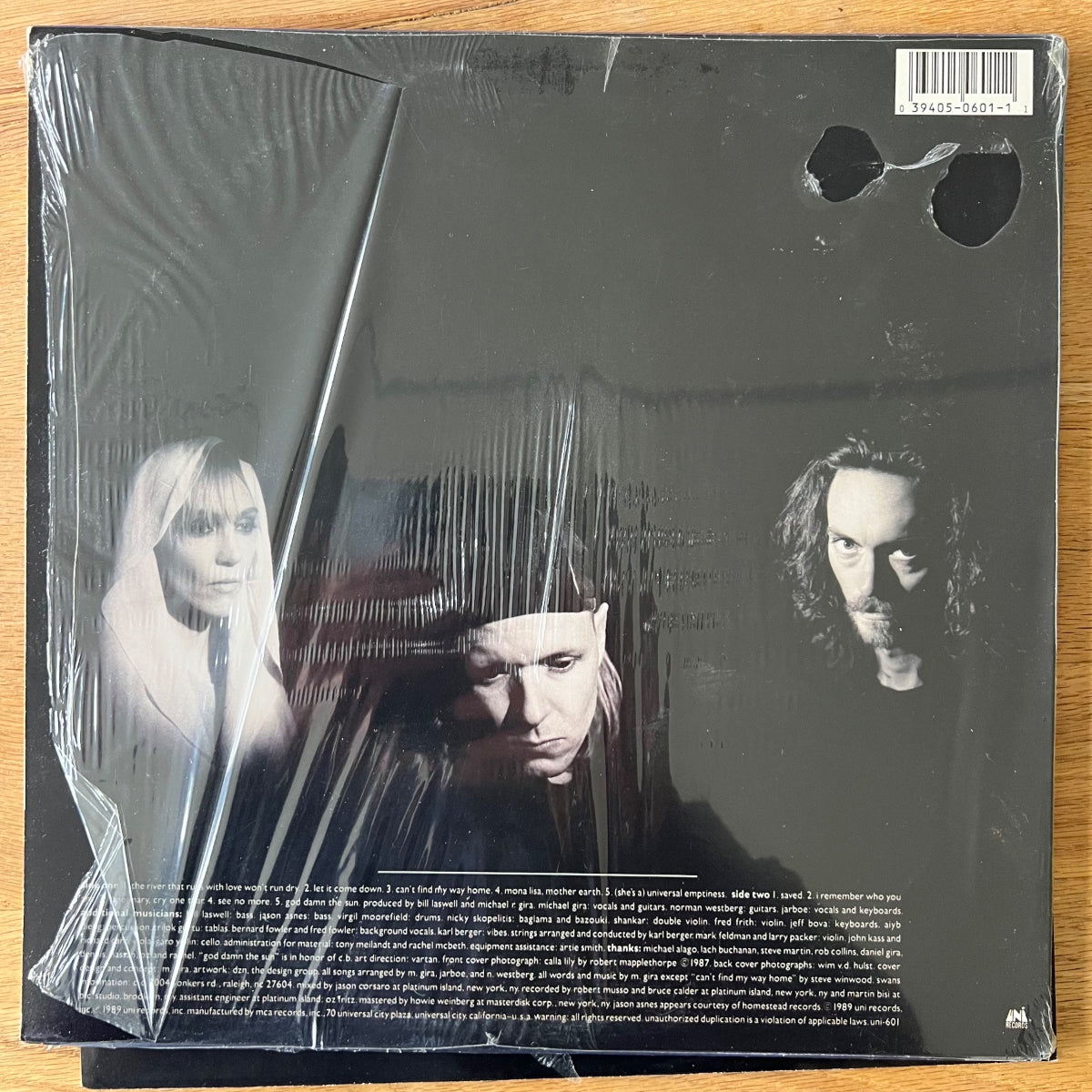Cygnes - Le Monde en feu / 1re édition américaine. 1989 - (M-/VG++)