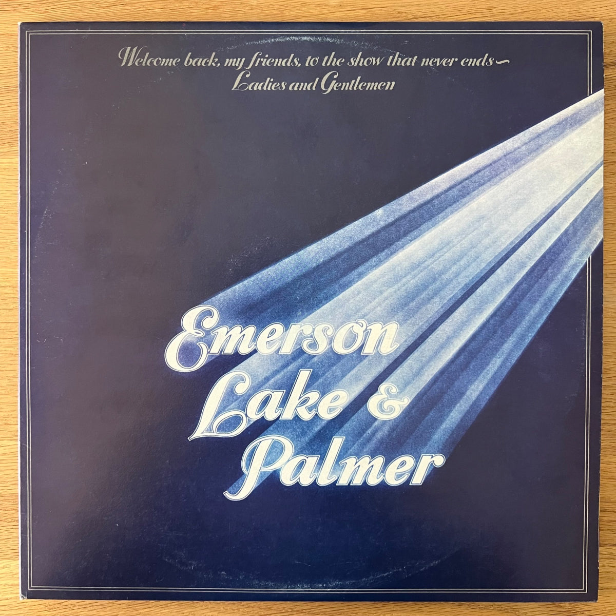 Emerson, Lake & Palmer - Welcome Back My Friends… / 3 LP - Pressage italien. RE de 1974 - (M-/VG++)