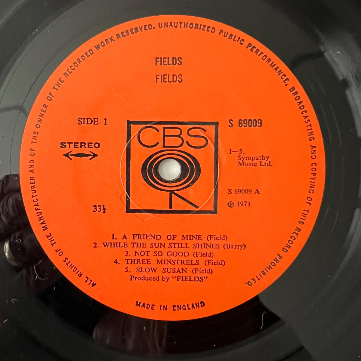 Fields - Idem / 1re presse britannique. 1971 - (M-/VG++)