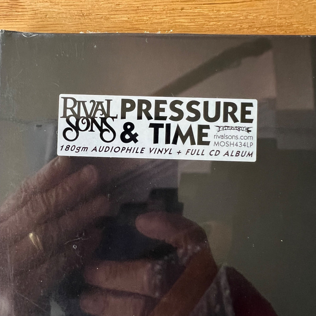 Rival Sons - Pressure & Time / 1st UK Press. 2011 - Audioph. Press on 180gr. Vinyl - Incl. CD - (Mint & Sealed)