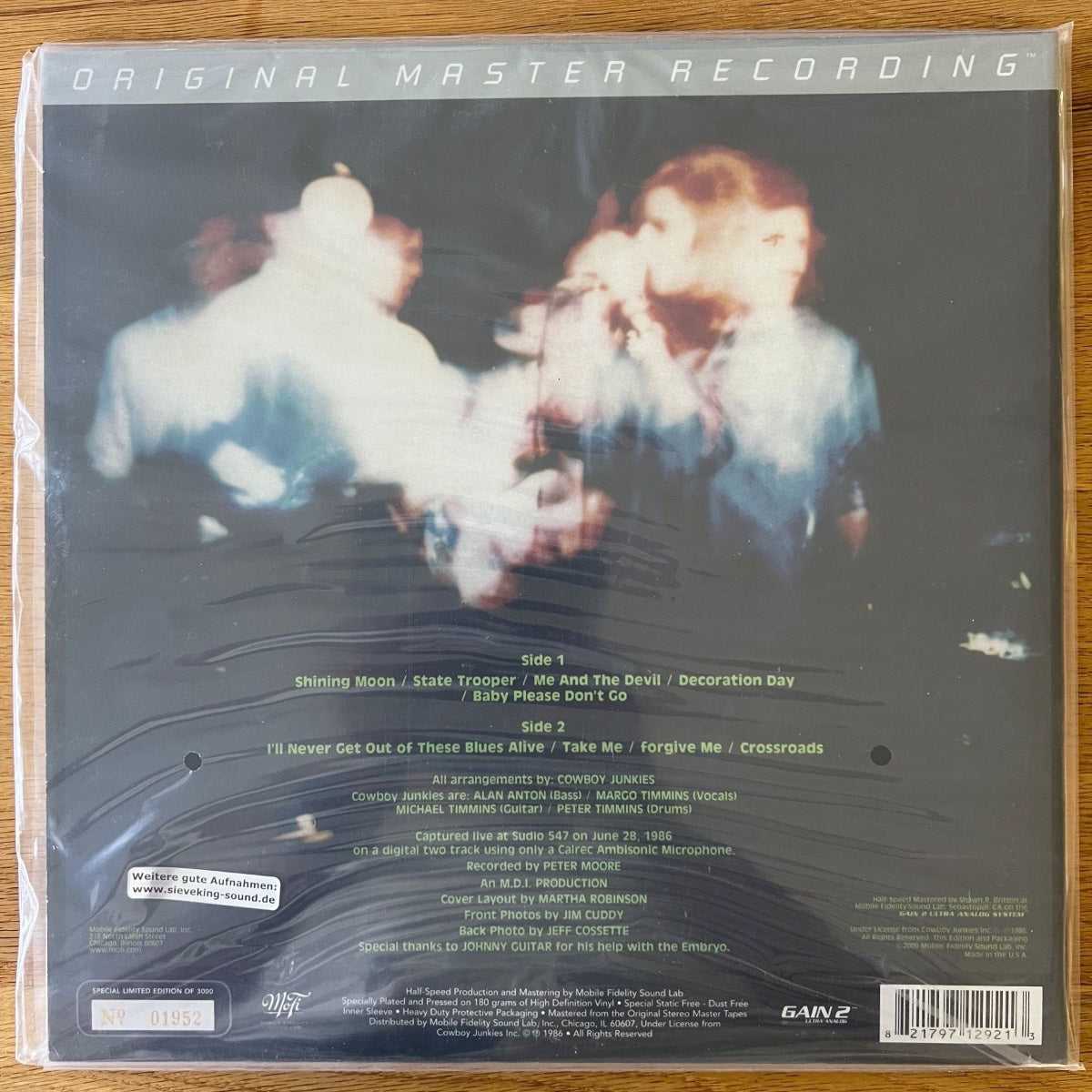 Cowboy Junkies - Whites Off Earth Now / Audiophile MFSL 2009 - (Neuf et scellé)