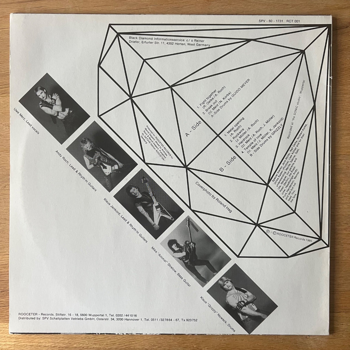 Black Diamond - Faces / 1. D-Press. 1985 - (M-/VG++)