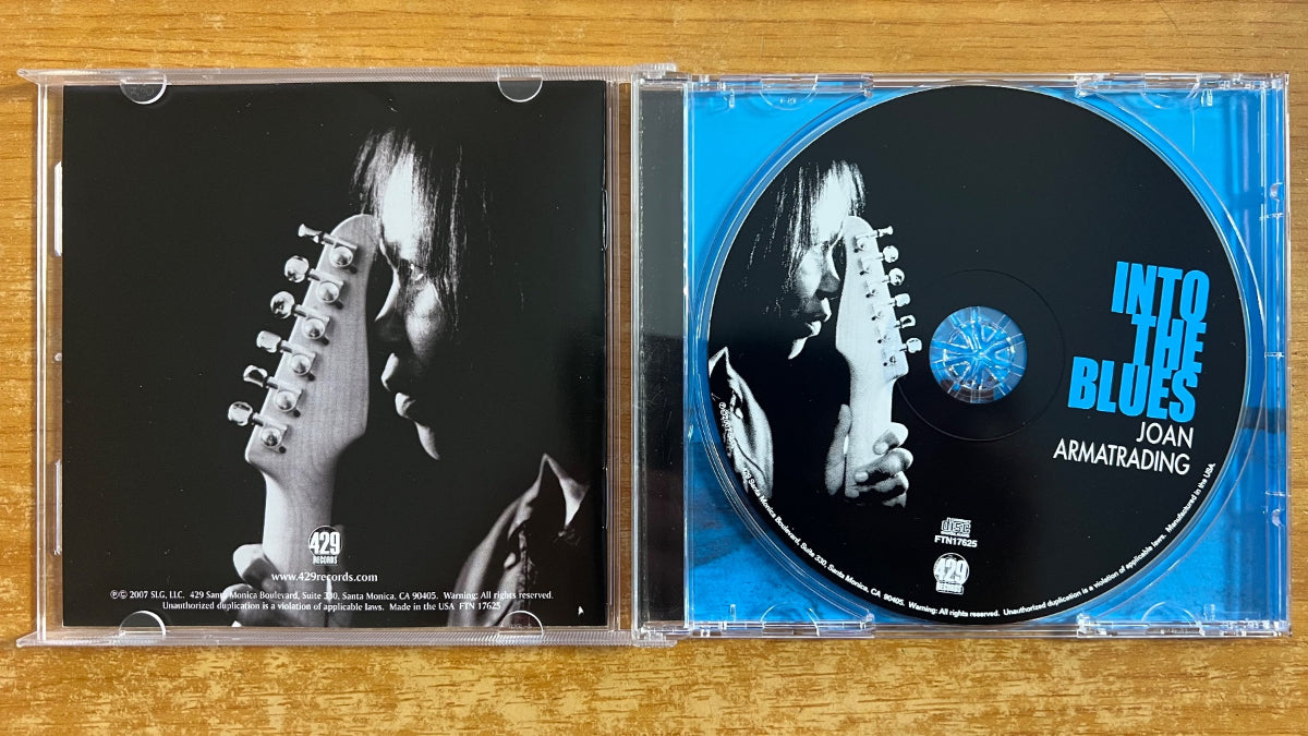 Joan Armatrading - Into The Blues / CD - 1. US-Press. 2007 - (M-/M-)
