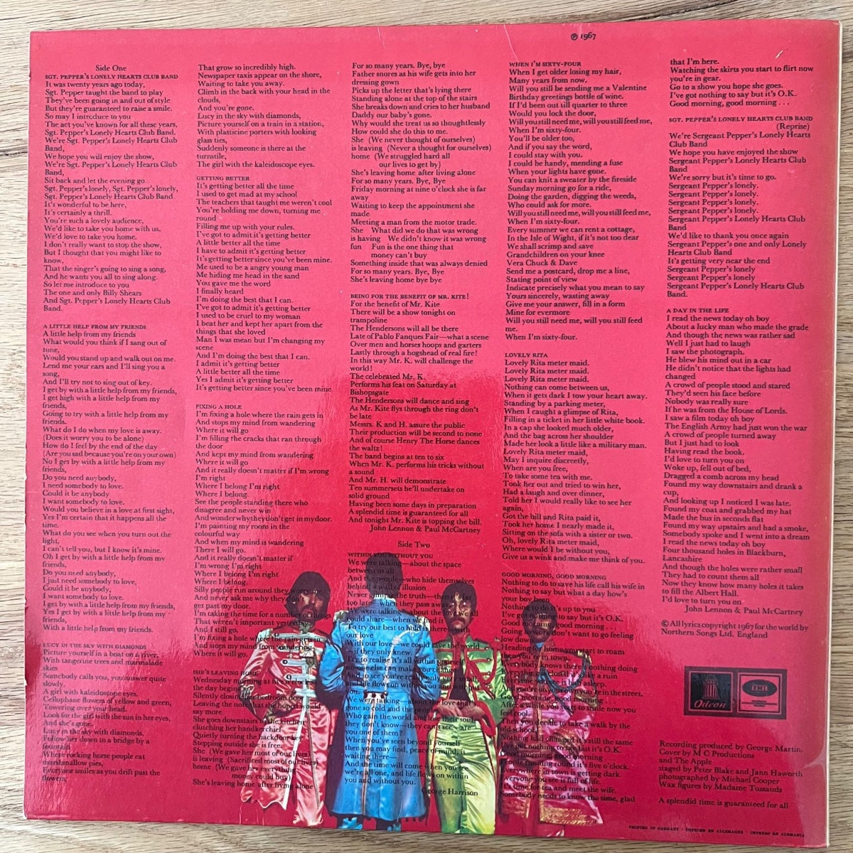 Beatles - Sgt. Pepper's Lonely Hearts / 1. Swiss-Press. 1967 - (VG++/M-)