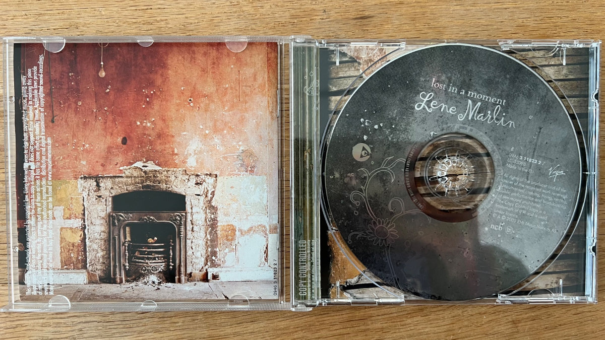 Lene Marlin - Lost In A Moment / CD - 1st EU Press. 2005 - (M-/M-)