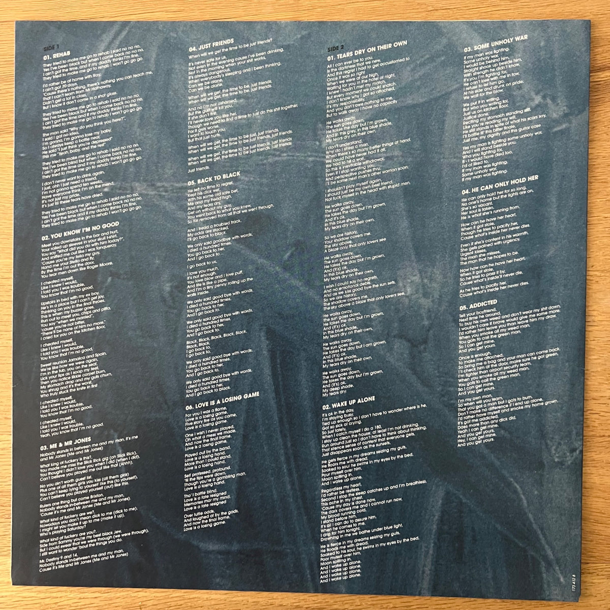 Amy Winehouse - Back To Black / EU-Press. 2007 - (M-/M-)