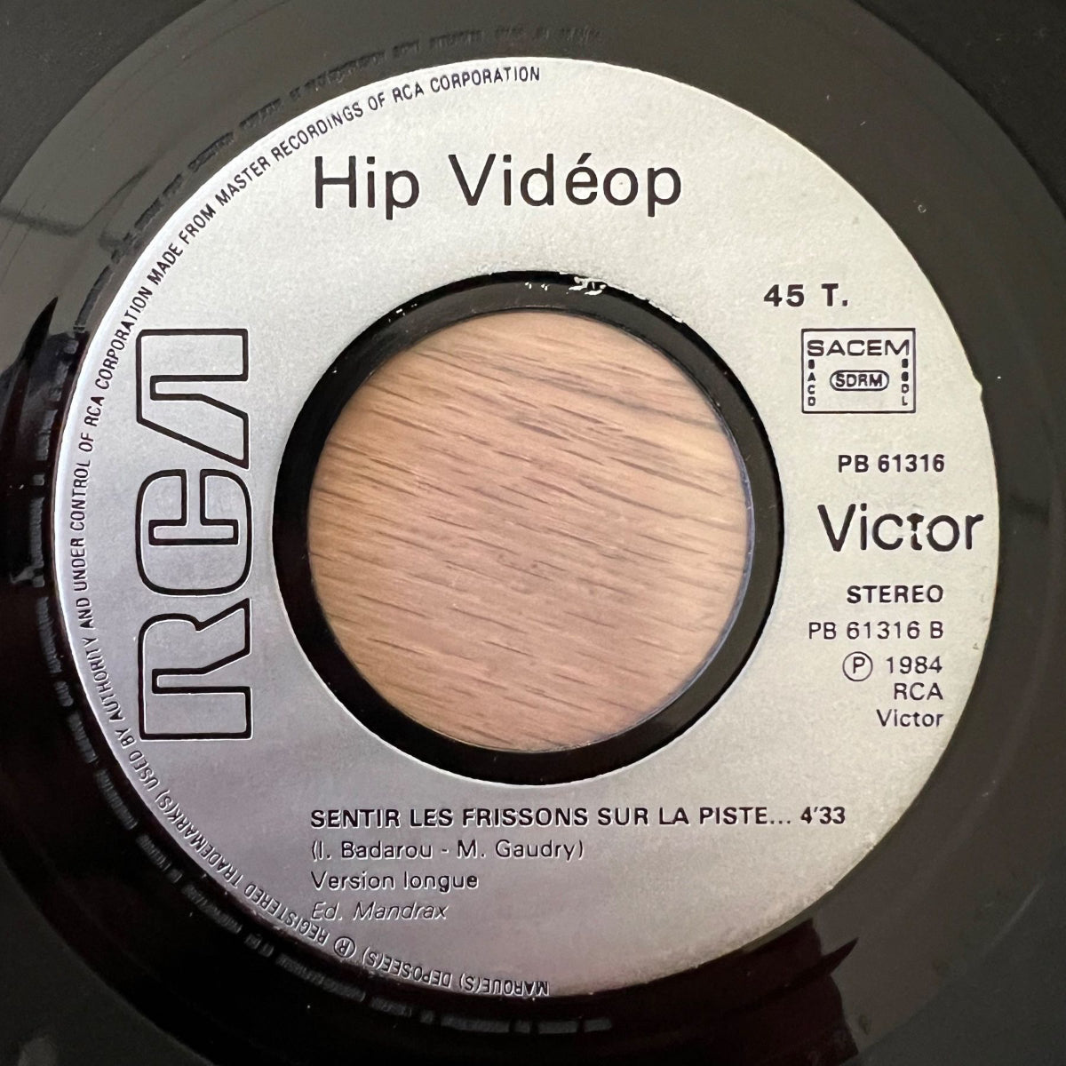 Hop Videop - Senator Les Frissons Sur La Piste / 1. France-Press. 1984 - (VG++/VG++)