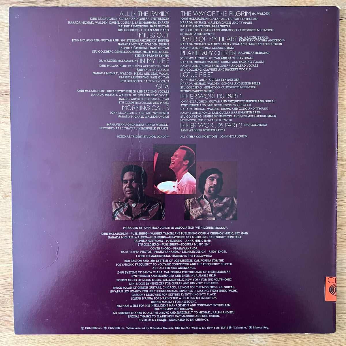 Mahavishnu Orch. , John McLaughlin - Inner Worlds / 1. US-Press. 1976 - (M-/VG+)