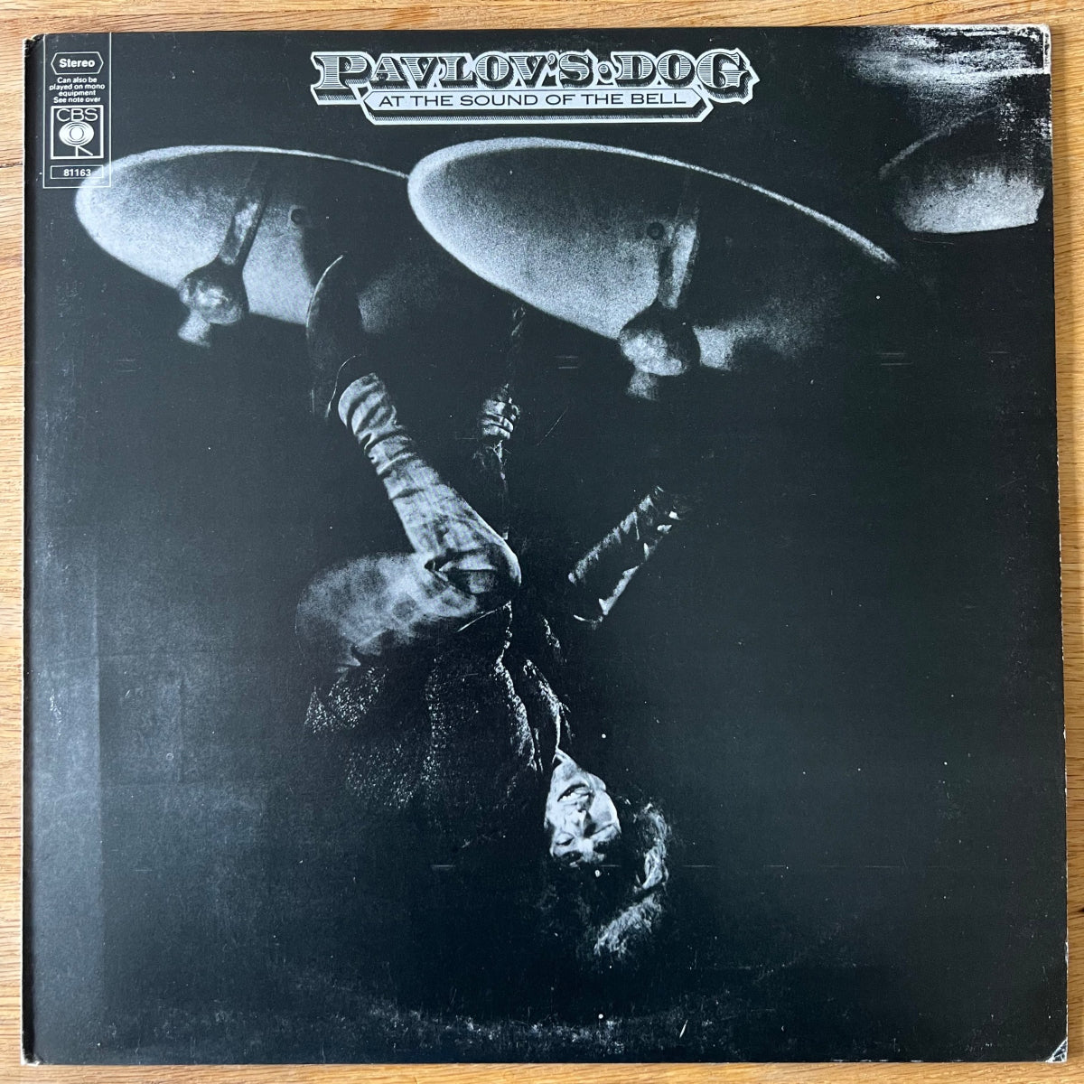 Pavlov's Dog - At The Sound Of The Bell / 1st UK Press. 1976 - (M-/VG++)