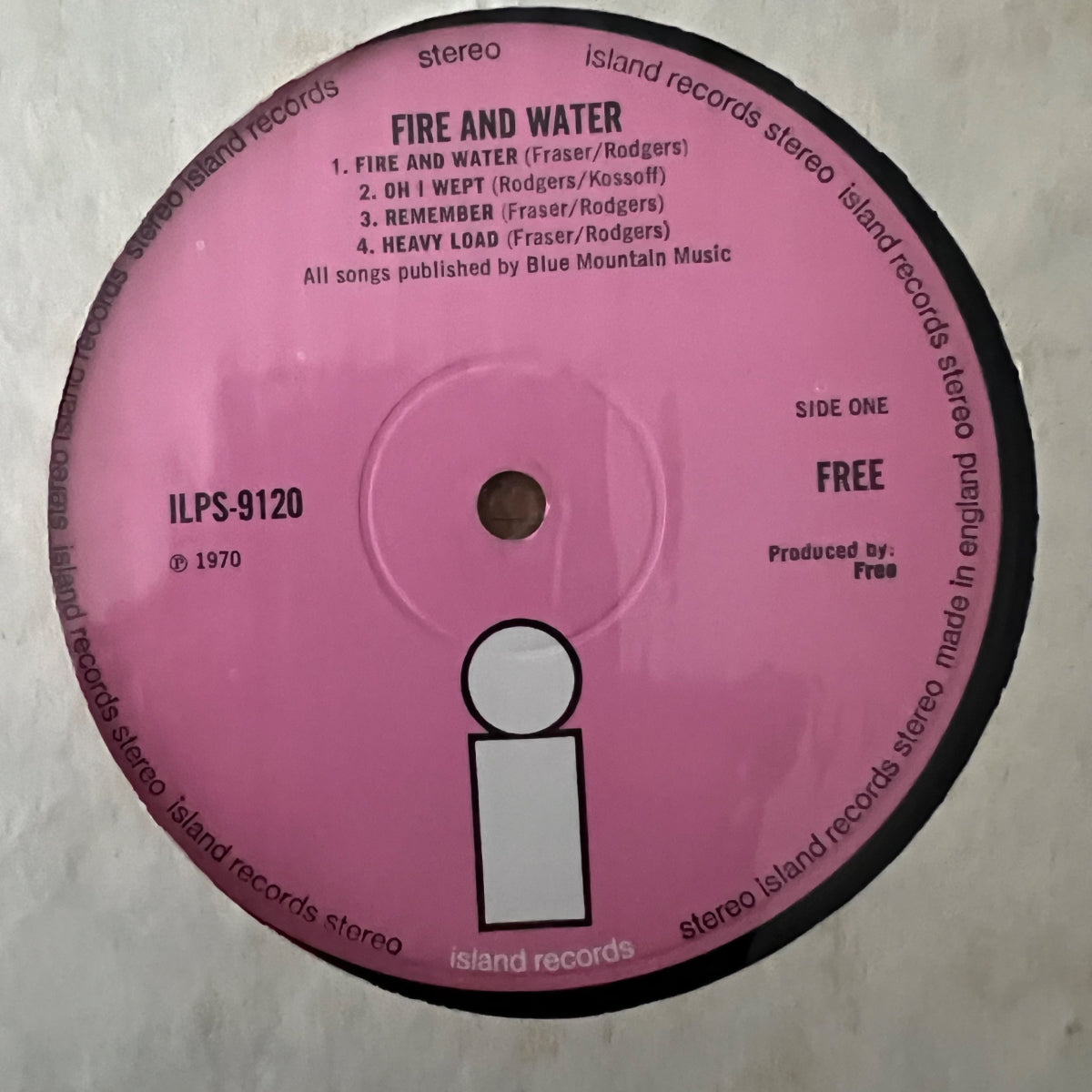 Libre - Feu et Eau / 1re édition britannique. 1970 - (M-/M-)
