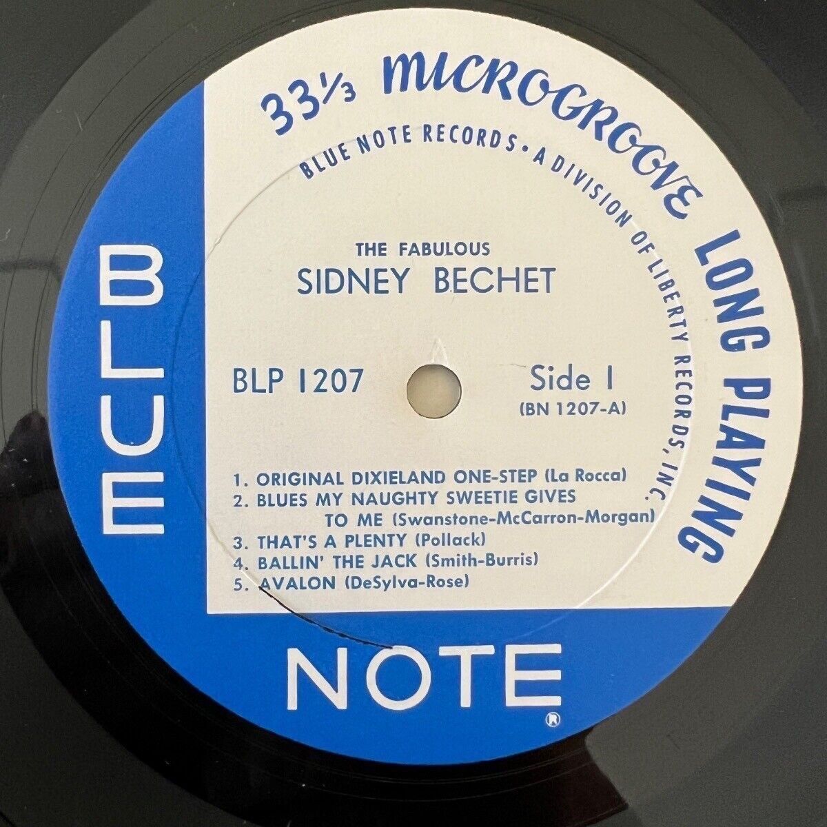 Sidney Bechet - Le Fabuleux... / Presses américaines. 197?- Blue Note - (M-/VG+)