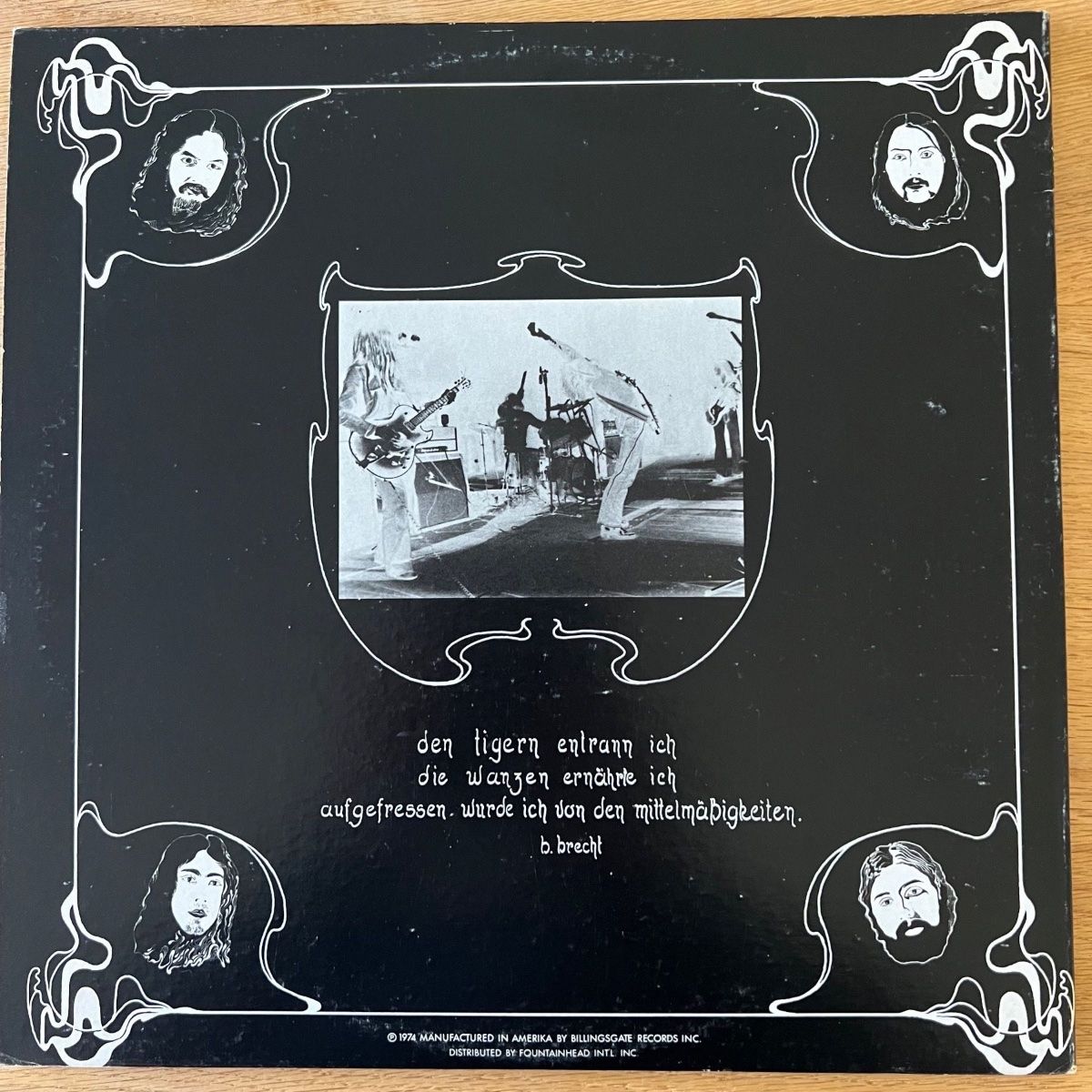 Epitaph - Outside The Law / 1. US-Press. 1974 - (M-/VG++)