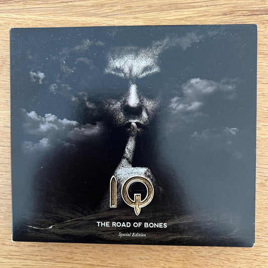 IQ - The Road Of Bones / 2 CD - UK-Press. 2014 - Digipak - (M-/VG++)