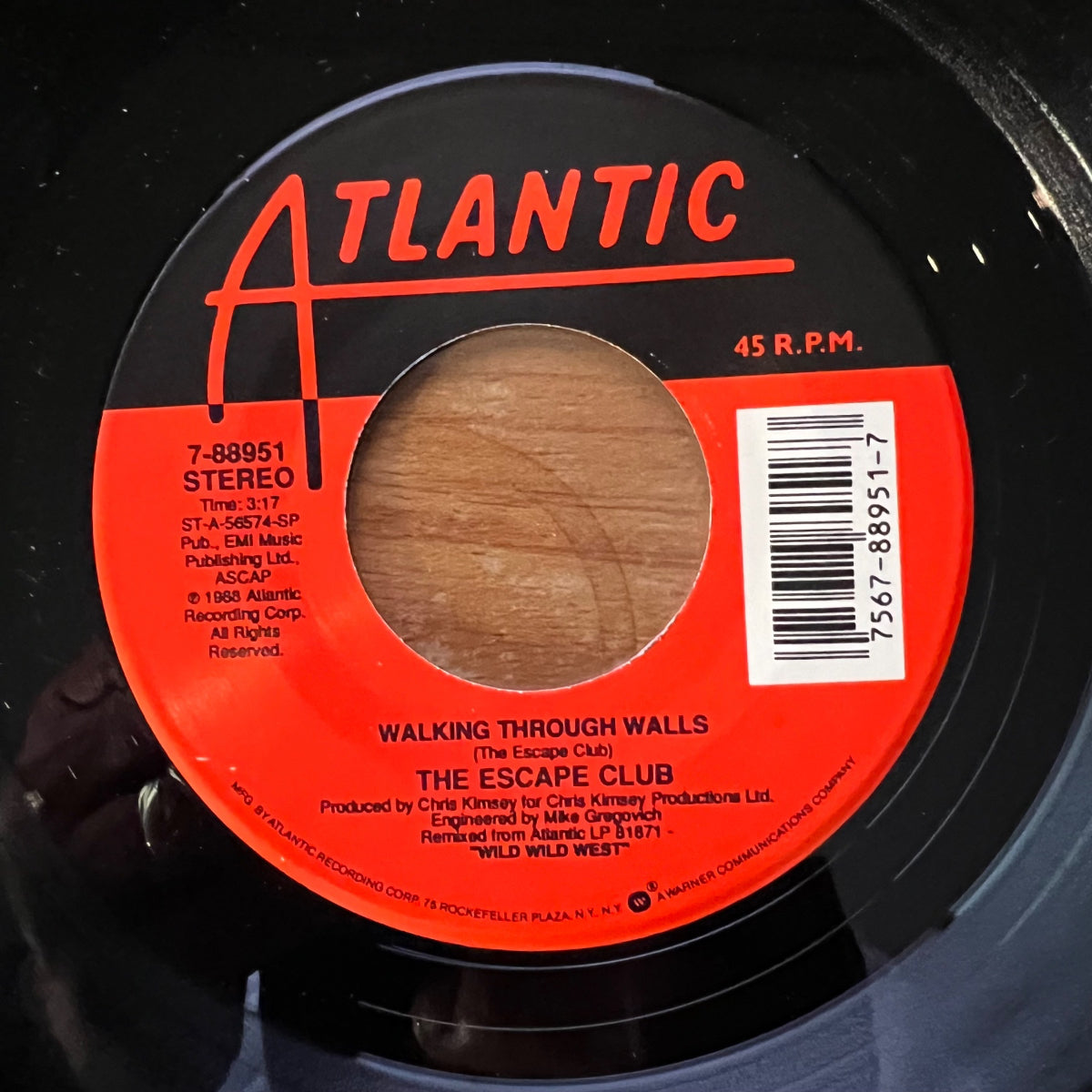 Escape Club - Walking Through Walls / 1. US-Press. 1989 - (M-/M-)