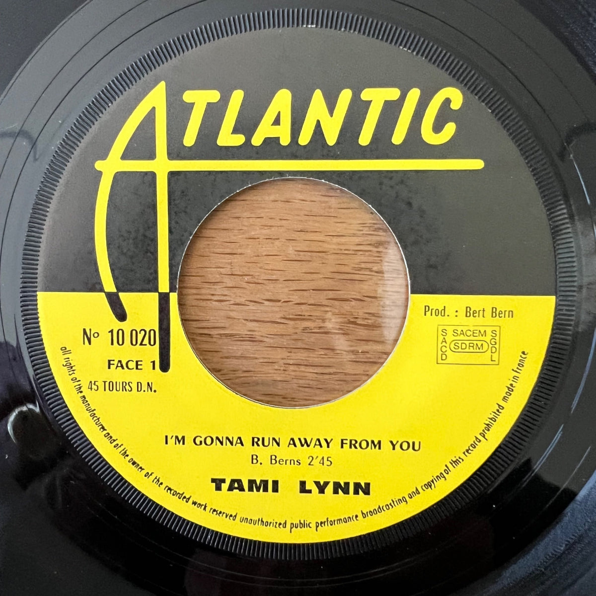 Tamy Lynn - I'm Gonna Run Away From You / 1. France-Press. 1971 - (M-/M-)
