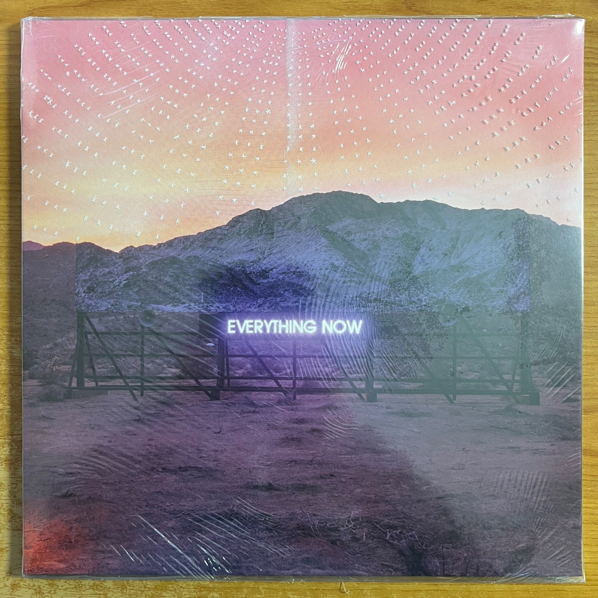 Arcade Fire - Everything Now (Day Version) / 1. UK 2017 - (Mint & Sealed)
