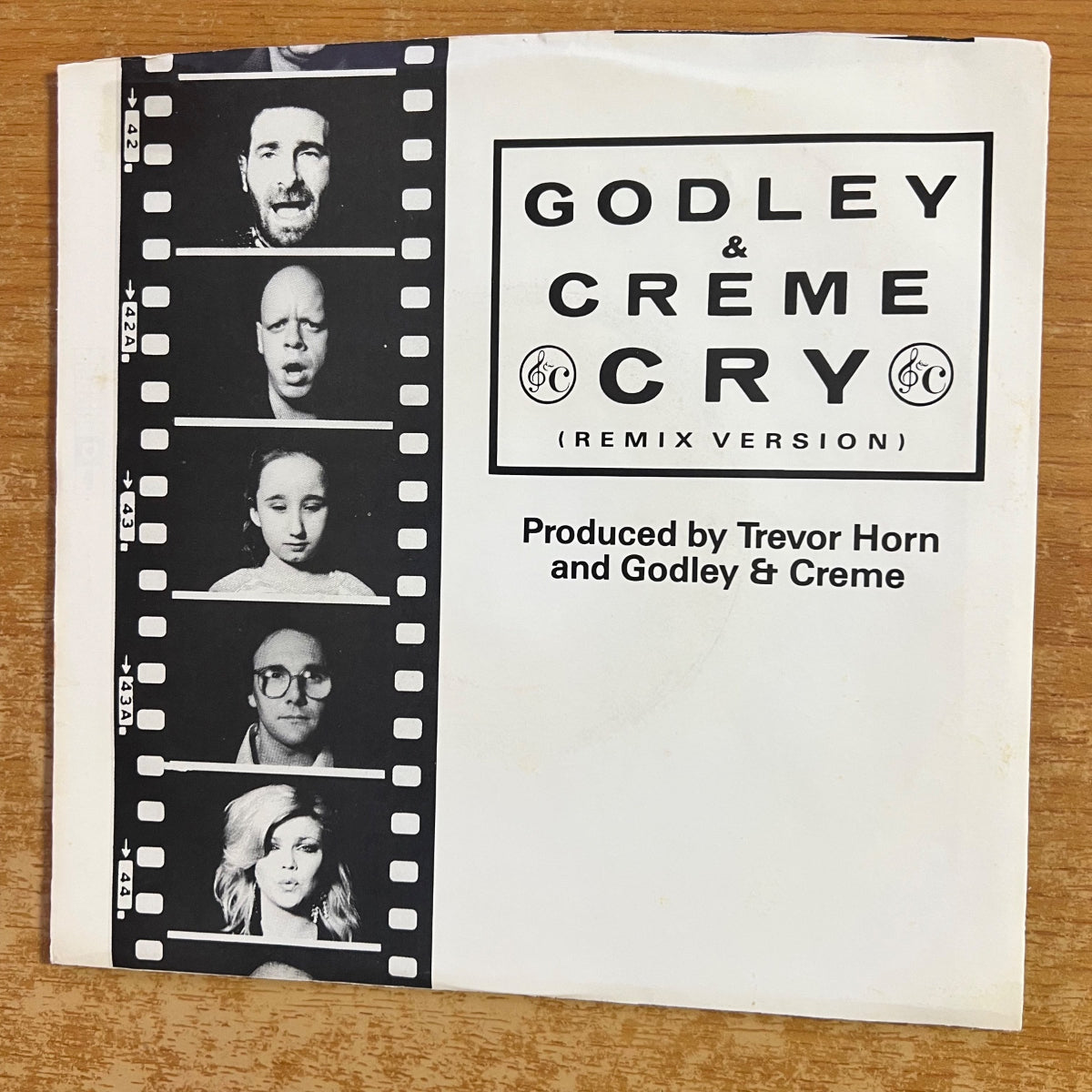 Godley & Creme - Cry / 1. US-Press. 1985 - (M-/VG++)