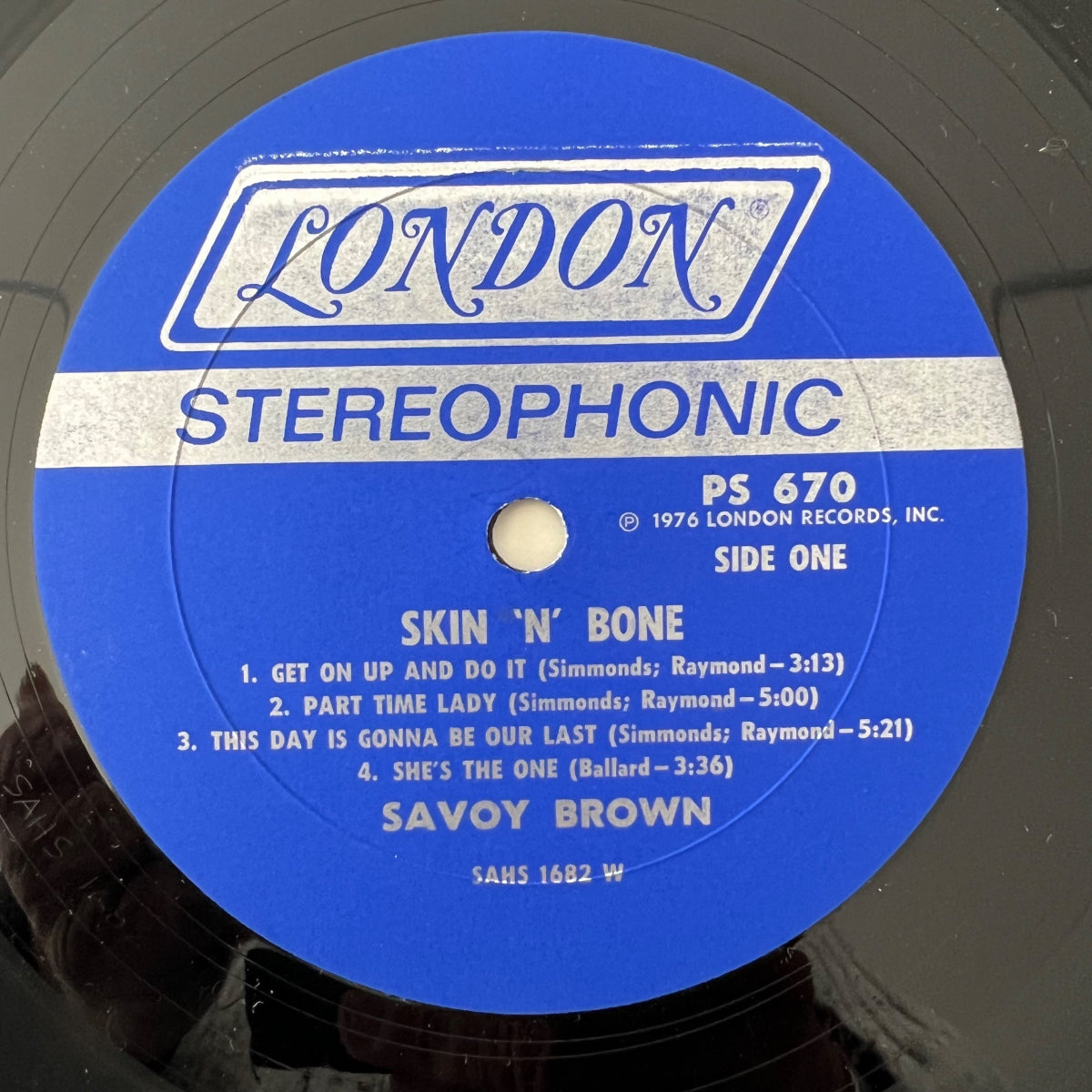 Savoy Brown - Skin 'N' Bone / 1. US-Press. 1976 - (VG++/VG+)