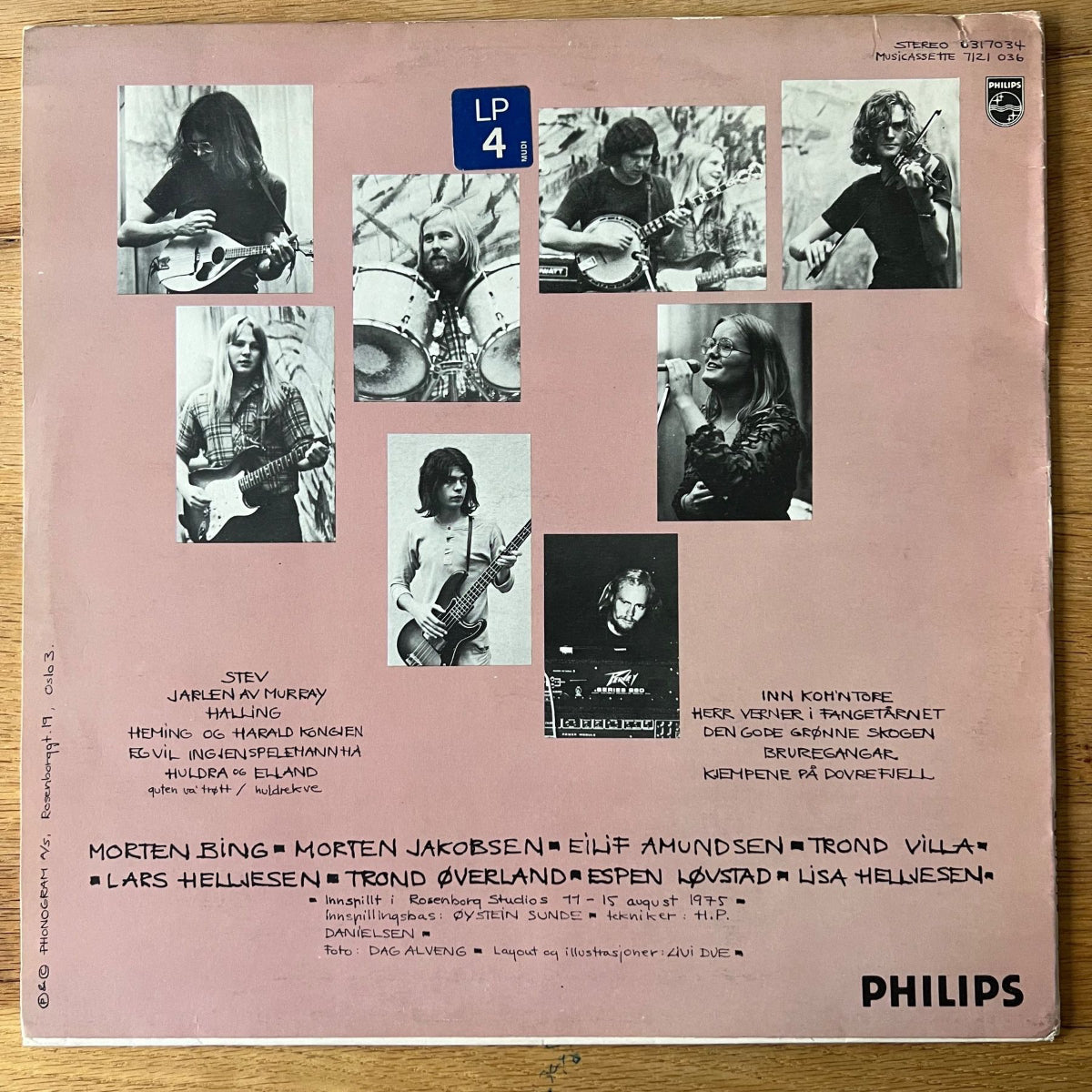 Folque - Kjempene På Dovrefjell / 1. Norway-Press. 1975 - (M-/VG++)