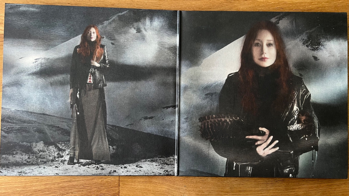 Tori Amos - Native Invader // 2 LP - 1. UK-Press. 2017 - (Mint/Mint)