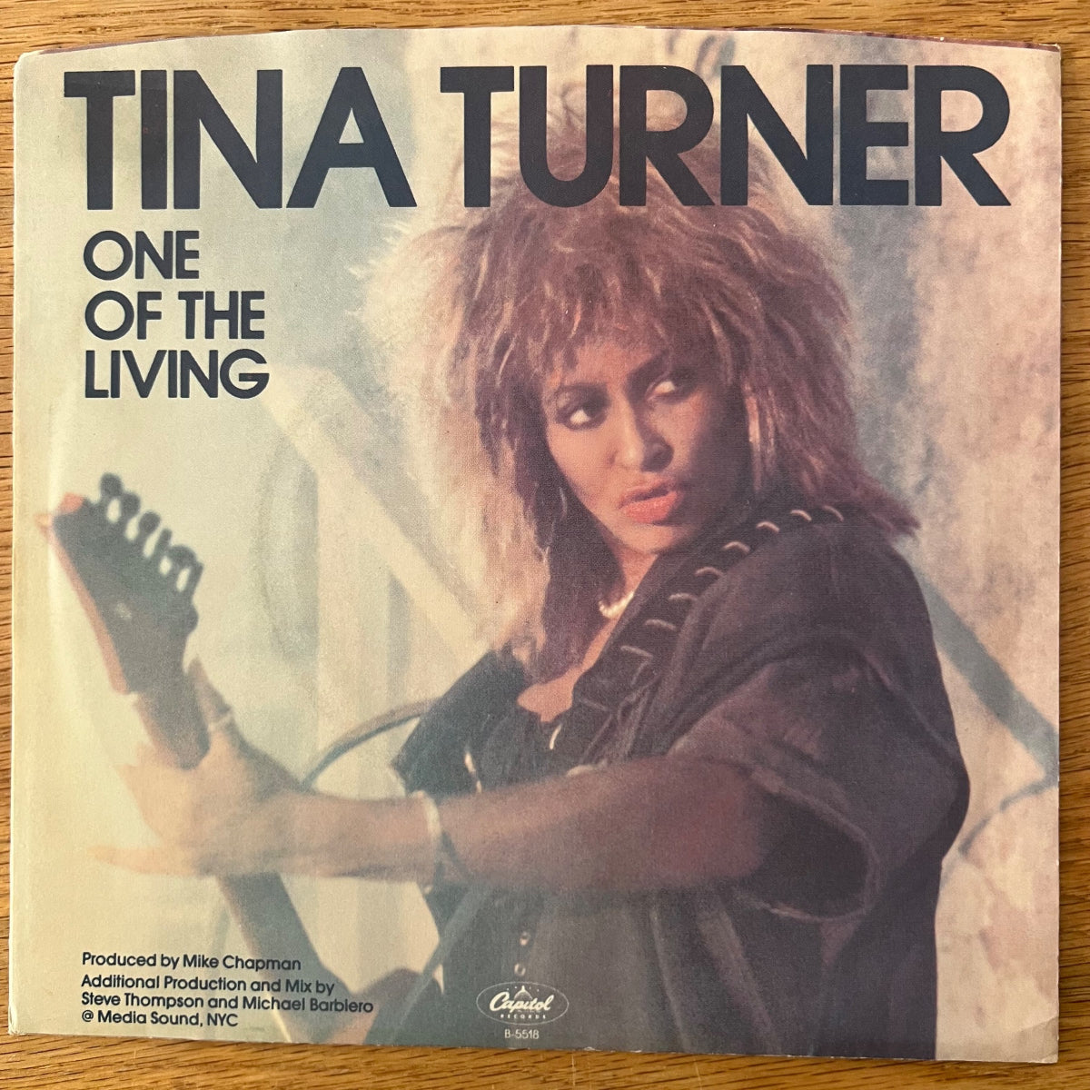 Tina Turner - One Of The Living / 1. US-Press. 1985 - (M-/M-)