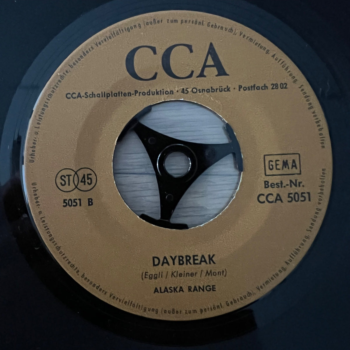 Alaska Range - Castles In The Air / 1. D-Press. 1970 - Swiss Progrock - (M-/M-)