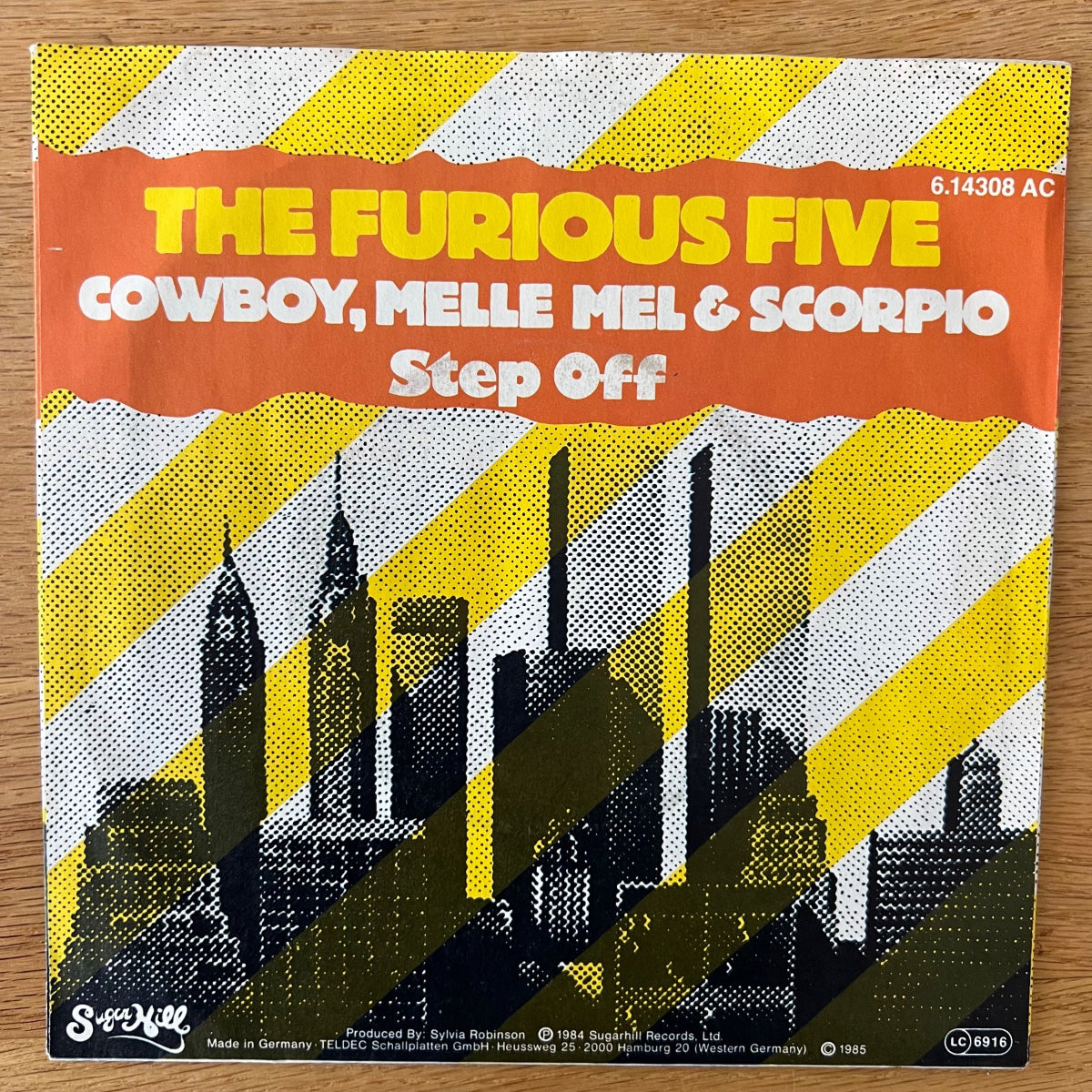 Furious Five, Cowboy, Melle Mel & Scorpio - Step Off / 1. D-Press. 1985 - (VG++/VG++)