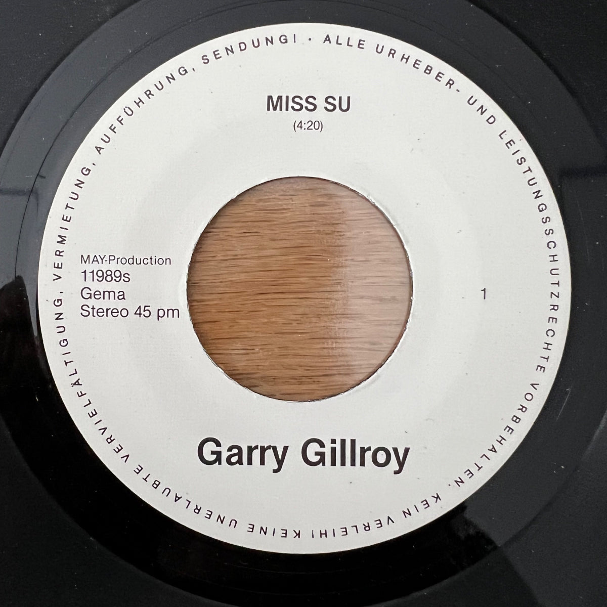 Garry Gillroy - Miss Su / 1. D-Press. 1989 - (M-/VG++)