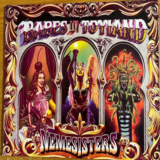 Babes In Toyland - Nemesisters / 1st EU Pres. 1995 - (M-/VG++)