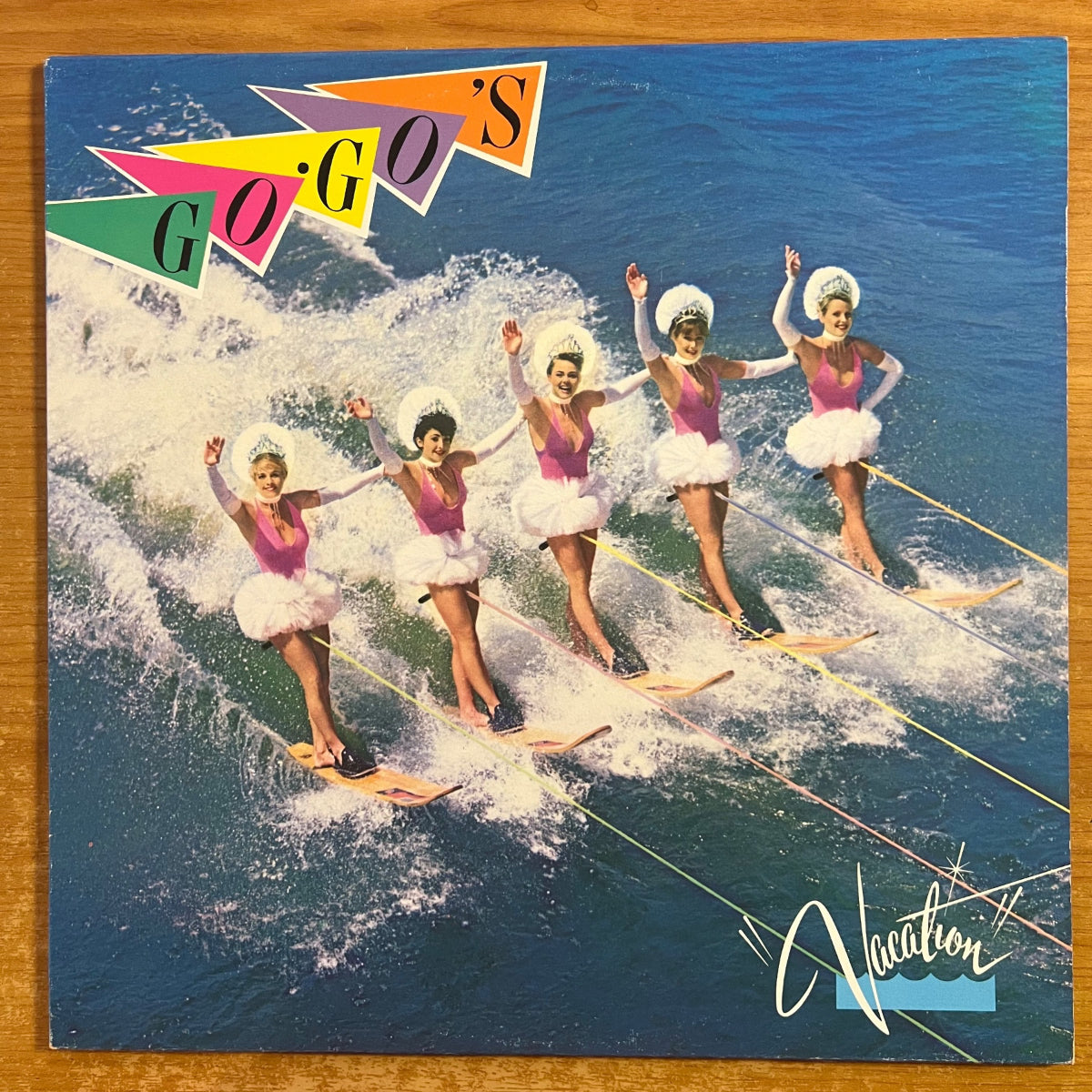 Go-Go's - Vacation / 1. Canada-Press. 1982 - (M-/M-)